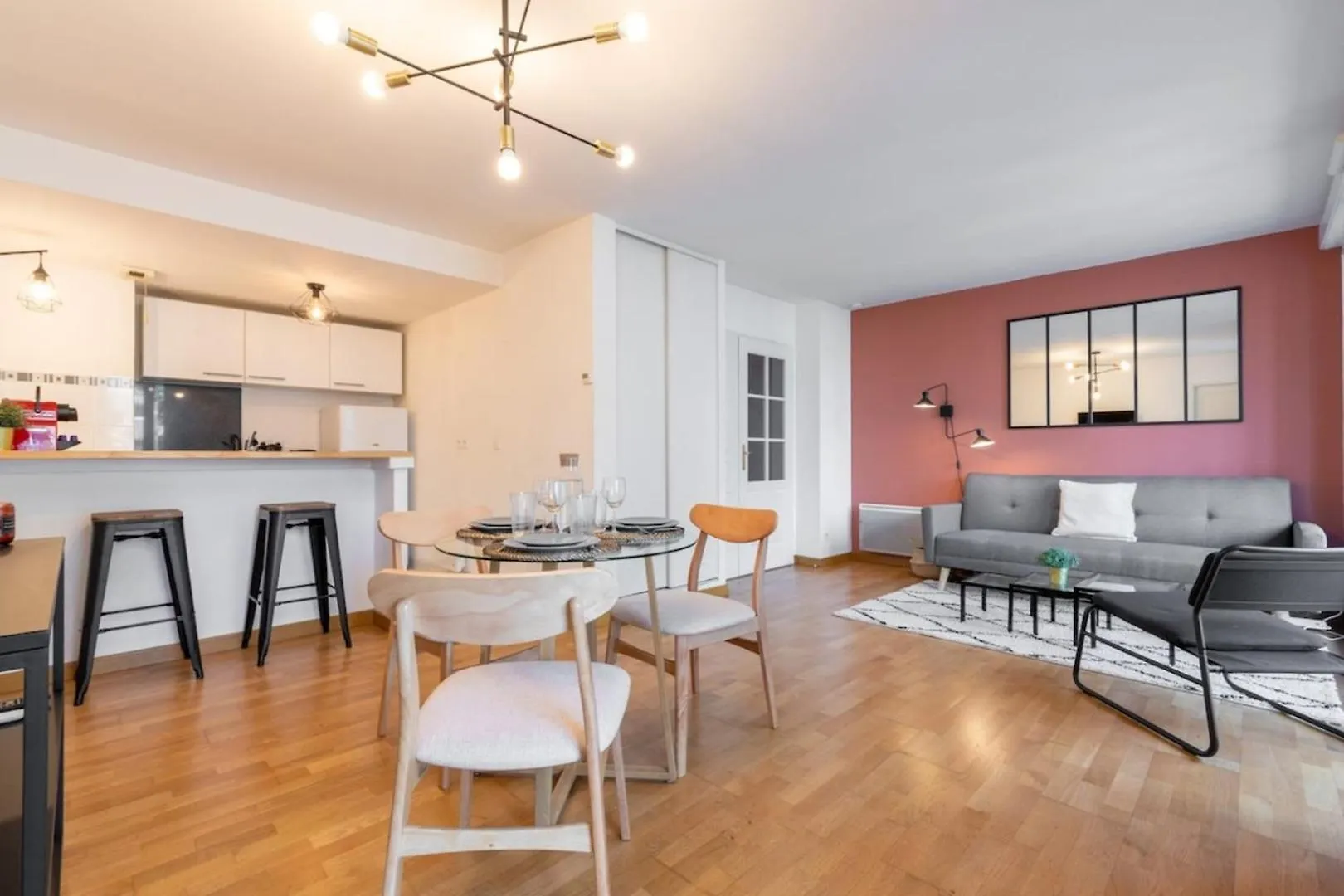 Euratechnologies - Bright Apartment With Parking Lille