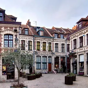 Appartement Center Equipped And Bright, Lille